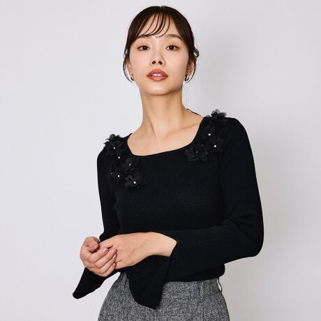 [^ԁF2212-56323]POINTjbg̋ŃAVg[ɍ炭t[󂯂ĉAe݁A܂ŃA[ĝ悤ɕяオAf̃V[ɂłoĂȉ3Dt[ujbgłB̓XbgĂق̂ɍLVGbgɁBʊՂ̃tAXJ[gɂ킹h}eBbNȃtF~jX^CAChpcɂ킹ă[hȃbNX̒ɏ炵vXX^C߂łB----------------------------------FWF݂̂₠F ʐLkF藠nF Ȃ|PbgF Ȃ--------------------------------------------------------------------------------------------------@ƒFt40xƂA􂢂łBRFA̕悢BACFʉx120xƂăACdグłBhCN[jOFΖnn܂ɂアhCN[jOłB----------------------------------------------------------------fg 165cm pTCY M摜̏i̓TvƂȂ܂̂Ŏۂ̏iƎdlAHATCY኱قȂꍇ܂Bql̃j^[ɂۂ̂FƑقȂꍇ܂BBe󋵂̓ɂAFقȂČꍇ܂B֘A[hFQUEENS COURT NC[YR[g fB[X V tF~j lR[f  2025H~ 2025SS H~ H H jbg |GXe [ iC ԁEA  