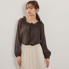 オパールドット柄レース使いハイネックブラウス | クイーンズコート 