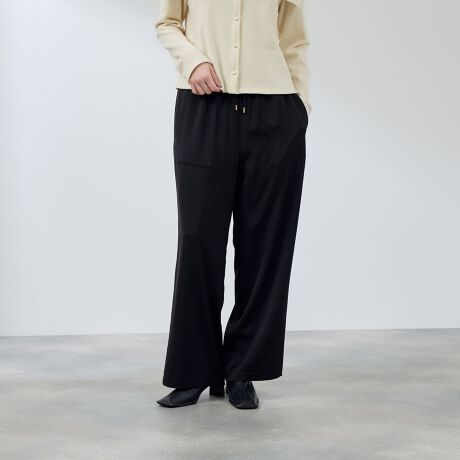 [^ԁF2210-57018]POINT炩Ȍ򊴂̂TetFCX̒悭̂eLX^CgpĂ܂BhbV[ɐGꂪȑfނłAAEg|PbgfUCŁAEGXg͂SMU[ɂ邱ƂŃbNX̂dオɁBH}ɂAё̂jbgfނƂ̃X^COĂ܂A̗ǂ炩ȃeLX^CȂ̂ŁAjbg̑@ۂtɂ̂|CgłBd̂R[fBl[gɌy₩ȑfނ̎~bNXŏ炵X^CO܂B----------------------------------FȂF ʐLkF藠nF |PbgF --------------------------------------------------------------------------------------------------@ƒFt40xƂA􂢂łBRFA݂̒花悢BACFʉx160xƂăACdグłBhCN[jOFΖnn܂ɂアhCN[jOłB----------------------------------------------------------------fg 165cm pTCY M摜̏i̓TvƂȂ܂̂Ŏۂ̏iƎdlAHATCY኱قȂꍇ܂Bql̃j^[ɂۂ̂FƑقȂꍇ܂BBe󋵂̓ɂAFقȂČꍇ܂B֘A[hFQUEENS COURT NC[YR[g fB[X V tF~j lR[f  2025H~ 2025AW H~ H H C[W[pc Ch[Y |GXe n S 