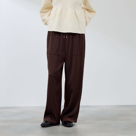 [^ԁF2210-57018]POINT炩Ȍ򊴂̂TetFCX̒悭̂eLX^CgpĂ܂BhbV[ɐGꂪȑfނłAAEg|PbgfUCŁAEGXg͂SMU[ɂ邱ƂŃbNX̂dオɁBH}ɂAё̂jbgfނƂ̃X^COĂ܂A̗ǂ炩ȃeLX^CȂ̂ŁAjbg̑@ۂtɂ̂|CgłBd̂R[fBl[gɌy₩ȑfނ̎~bNXŏ炵X^CO܂B----------------------------------FȂF ʐLkF藠nF |PbgF --------------------------------------------------------------------------------------------------@ƒFt40xƂA􂢂łBRFA݂̒花悢BACFʉx160xƂăACdグłBhCN[jOFΖnn܂ɂアhCN[jOłB----------------------------------------------------------------fg 165cm pTCY M摜̏i̓TvƂȂ܂̂Ŏۂ̏iƎdlAHATCY኱قȂꍇ܂Bql̃j^[ɂۂ̂FƑقȂꍇ܂BBe󋵂̓ɂAFقȂČꍇ܂B֘A[hFQUEENS COURT NC[YR[g fB[X V tF~j lR[f  2025H~ 2025AW H~ H H C[W[pc Ch[Y |GXe n S 