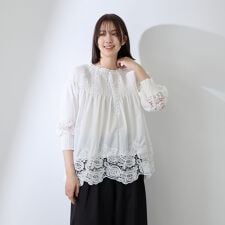 前後2WAYレースシャーリングブラウス