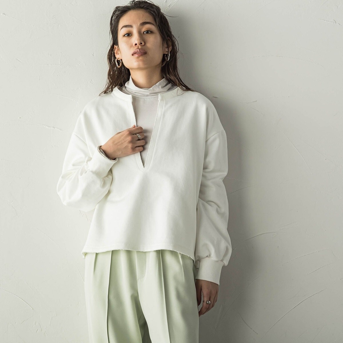 【専用】美品✨今期MAYSON GREY スキッパースウェットプルオーバー スキッパー裏毛スウェットプルオーバー≪洗濯機で洗える