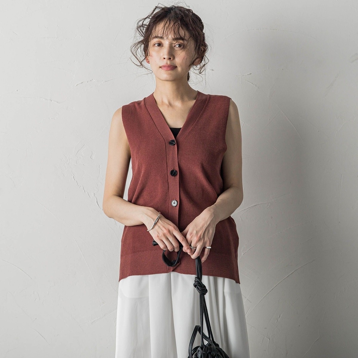 Vネックニットベスト≪手洗い可能≫ Vネックニットベスト≪手洗い可能≫ | メイソングレイ(MAYSON