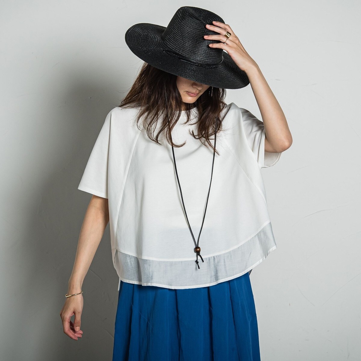 MAYSON GREY] [メイソングレイ] ポンチローマラグラン布帛切替プル