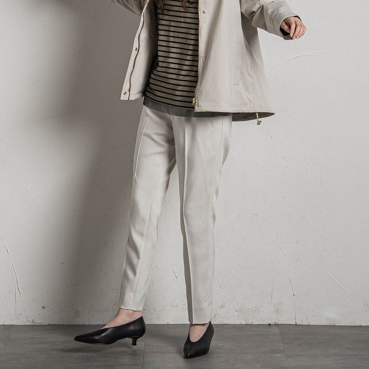 【新品・タグ付き】MAYSON GREY  ダブルクロス   バレルパンツ XS メイソングレイ MAYSON GREY ダブルクロスきれいめバレルパンツ