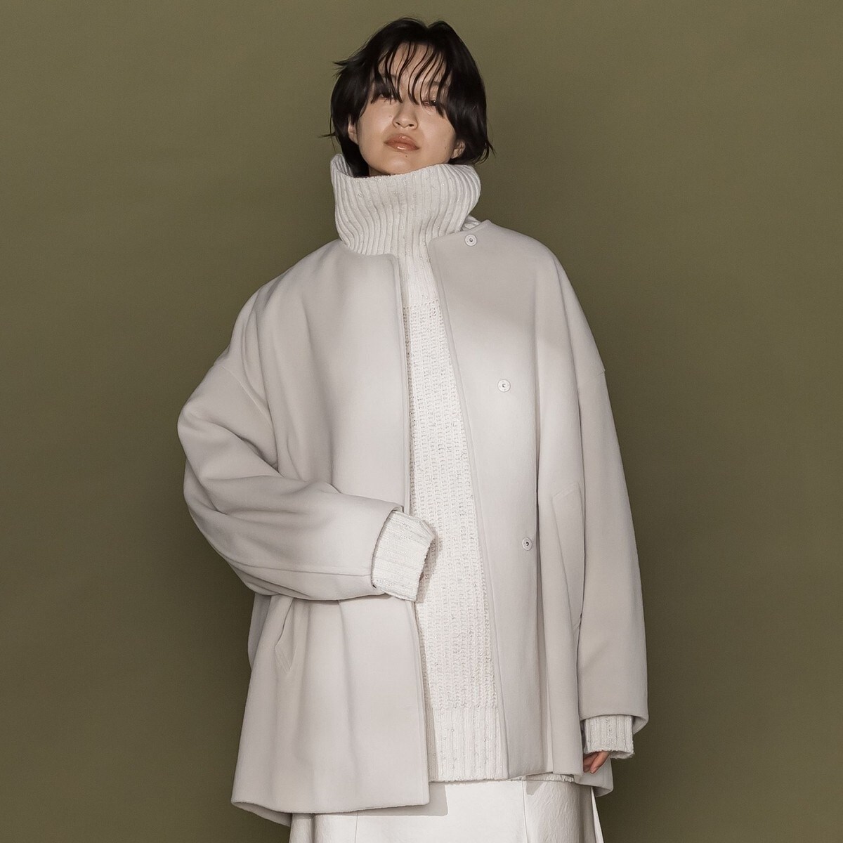 □NOBLE トリプルクロスライトクルーネックショートコート ベージュ 36