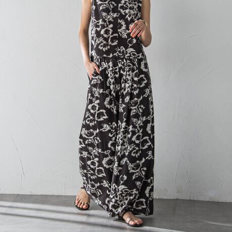 [^ԁF2110-52023]yfUCPOINTzjAX̂^b`ŕ`ꂽt[vgȂꂽۂ́A^bNChpcBՂƂʂNV[ȃ[ho܂B̂鐶n2^bNŕʂƂAChVGbgBALLEGXgSAt@Xi[JŁAƊyɐ郊bNX^Cṽp^[ByX^COzVcWPbgŃNV[ɁAnCQ[WjbguEXłꂢ߂ɁAV[YuEXƃZbgAbvyfނ̓zyt[vg/[lz[x[X̗ȂAlL̃lbvőeȕ\ʂ́BO􂢂Ń\tgȔGɎdグ܂Beȕ\ʂ́BO􂢂Ń\tgȔGɎdグ܂B----------------------------------------------------------------@ƒFƒł̐֎~BACFʉx160xƂăACdグłBhCN[jOFΖnn܂ɂアhCN[jOłB----------------------------------------------------------------fg 166cm 170cm / pTCY M摜̏i̓TvƂȂ܂̂Ŏۂ̏iƎdlAHATCY኱قȂꍇ܂Bql̃j^[ɂۂ̂FƑقȂꍇ܂BBe󋵂̓ɂAFقȂČꍇ܂B֘A[hFMAYSON GREY socolla C\OC \R fB[X V lJWA lR[f LJW 2025t 2025SS t t t  Ch[Y [ El ԁEA S 