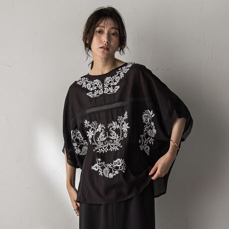 [^ԁF2113-54039]yfUCPOINTzɗnށAIG^[h̃ChhJV[YB{^jJhJՂقǂAh}uEXB[Xe[v̐ؑւŔƃnvX؂₩ȃfUCBbNXAƗAh}VGbgBT[N̂悤Ɋۂ݂̂p^[A_炩Ȉۂ܂B킹₷AqbvݒByX^COzfjƍD̃ACełAꂢ߂̃pc₷VGbg̃XJ[gƍ킹ƐꂽȂɁByfނ̓zySUSHI VOILEzChŐYꂽȂgpAœ̂{CngpBCɋʋCɗDĂ邽߁ATTƂGƏ_炩ȕ́B----------------------------------------------------------------@ƒFt40xƂA􂢂łBRFA݂̒花悢BACFʉx120xƂăACdグłBhCN[jOFΖnn܂ɂアhCN[jOłB----------------------------------------------------------------fg 166cm 170cm / pTCY M摜̏i̓TvƂȂ܂̂Ŏۂ̏iƎdlAHATCY኱قȂꍇ܂Bql̃j^[ɂۂ̂FƑقȂꍇ܂BBe󋵂̓ɂAFقȂČꍇ܂B֘A[hFMAYSON GREY C\OC fB[X V lR[f lJWA 2025t 2025SS t ĕ ĕ uEX Rbg |GXe [ [X hJ 