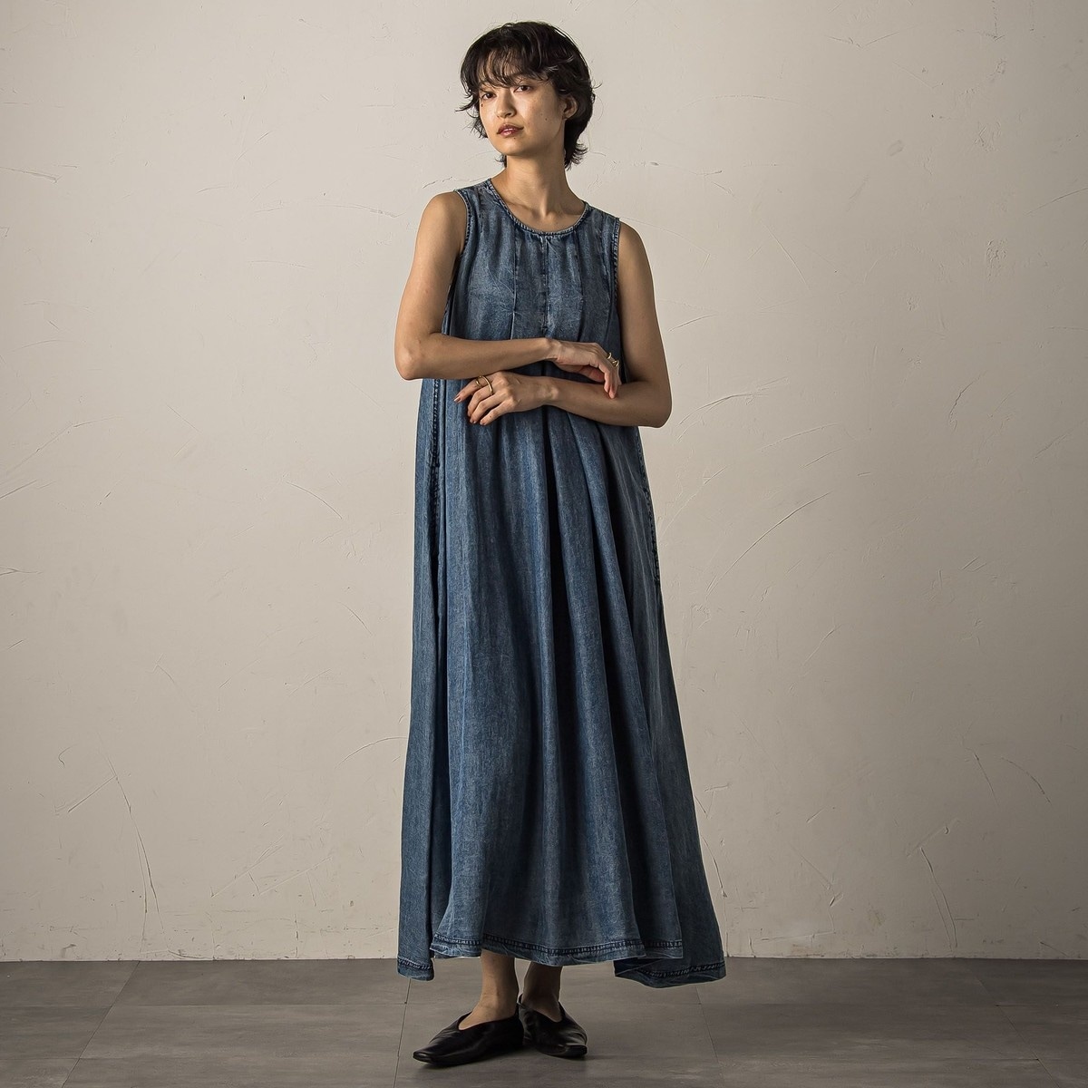 メイソングレイ（MAYSON GREY）/揺れるデニムタックフレアワンピース≪洗濯機で洗える≫ 揺れるデニムタックフレアワンピース≪洗濯機で洗える≫ | メイソン