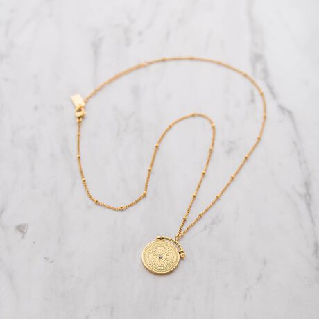 [^ԁF2102-56264]_炩AĉB@ׂȃhbg`F[ɁA̓IȃRC`[tYAOlbNXBɂꂽꗱ̃Xg[ƁAˏ̖͗lAT߂Ȃ̂əzƂۂłBfg 166cm 170cm / pTCY M摜̏i̓TvƂȂ܂̂Ŏۂ̏iƎdlAHATCY኱قȂꍇ܂Bql̃j^[ɂۂ̂FƑقȂꍇ܂BBe󋵂̓ɂAFقȂČꍇ܂B֘A[hFMAYSON GREY C\OC fB[X V lR[f lJWA 2025H~ 2025AW H~ H H 