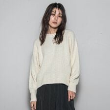 フラッフィークルーネックニット≪手洗い可能≫