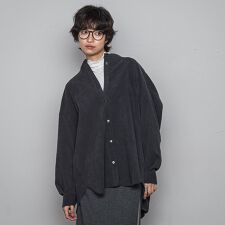 メイソングレイ(MAYSON GREY)のコーデュロイバックタックシャツ≪手洗い可能≫