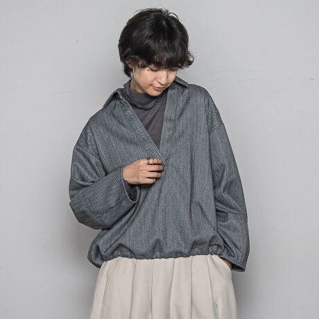 [^ԁF2113-58404]yfUCPOINTzuG߂ɂABv[߂̃XLbp[fUCAkW[W[̃I[o[VcB̃h[XgOŁAVGbg̕ωy߂܂Bقǂ悢ƂANV[ȃVGbgBAE^[HD₷A傫ȂTCWO|CgB́Ab`Ȋۂ݂炵p^[ByX^COzV[ỸpcƃZbgAbvΉBCi[ɂ́A^[g{[glbN߁BXJ[gƂDoXłByfނ̓zykW[W[zc݂Ƃقǂ悢݂̂AE[CNȈkW[W[gpBEH[ƁASn̗ǂ˔fށB----------------------------------------------------------------@ƒFt40xƂA􂢂łBRFA݂̒花悢BACFʉx120xƂăACdグłBhCN[jOFΖnn܂ɂアhCN[jOłB----------------------------------------------------------------fg 166cm 170cm / pTCY M摜̏i̓TvƂȂ܂̂Ŏۂ̏iƎdlAHATCY኱قȂꍇ܂Bql̃j^[ɂۂ̂FƑقȂꍇ܂BBe󋵂̓ɂAFقȂČꍇ܂B֘A[hFMAYSON GREY C\OC fB[X V lR[f lJWA 2025H~ 2025AW H~ ~ ~ Vc uEX |GXe  