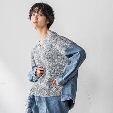 デニムドッキングVネックニットプルオーバー≪洗濯機で洗える≫