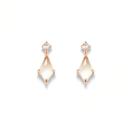 [^ԁF0222-7969-0019]yFOR EARSzNVJȈۂ̃CG[S[hsAXB}[LXJbg̃VgƃL[rbNWRjA킹邱ƂŁÂ݂FɁBǂȃX^Cɂ킹₷Aŏiȕ͋CoĂ܂BVg11̒a΂łBΌt́ux炷E邢SEK^vBK^̐΂ƌĂVgB]ECȂǂ̖邢GlM[炵Ă܂ByATTENTIONzgp͏_炩ȕzŉ@ĂۊǂĂBVR΂̂߉摜ƑقȂꍇ܂B܂A͂ɃCN[WNbNꍇ܂\߂BM⎇OAx̉eɂϐFώ̋ꂪ܂B܂A͂ƕsǂ̌ƂȂ܂̂ŁA舵ɂ͂ӂBiBAELB188J8ƓꏤiłBZ[iɂ܂ẮAu}Rƃ}IveOFFN[|̊ΏۊOƂȂĂ܂B̂قǂ낵肢܂B