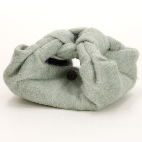 YUi by ChikakoHongo | イザック(Y'saccs) | マルイウェブチャネル