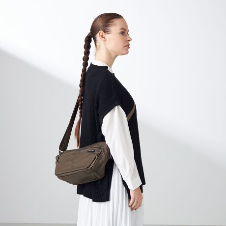 [^:YV027-01]VvŏjZbNXȃeCXgATCh̃|Pbgt@Xi[ōL@\IȃACeBlXȃV[X^COɍ킹₷A|PbĝŎdɕ֗ȎdlƂȂĂ܂BH{x̃iCcCgƂɂAyƏv˔Ă܂BOcI[v|Pbg~2iJƍLt@Xi[tj,t@Xi[|Pbg~2cI[v|Pbg~4,t@Xi[|Pbg~1Ɩ̊֌WɂAۂFČꍇ܂B܂p\REX}[gtHȂǂ̊ɂA኱iƉ摜̃J[قȂꍇ܂B\߂Beނ̓Ȁo͌̂ɂĈقȂ܂BH{fނgpĂ܂ADt@Xi[ȂǂZ\܂B܂AH͉ivIȂ̂ł͂܂̂łӂB