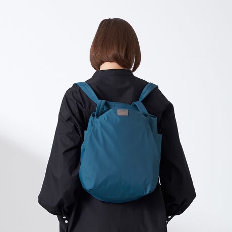 [^:20-040-05]yv]ɉāAminiTCYoIzȂוȂV[ɂ߂AgxV_[bNi20-040-03j̏߃TCYƂȂĂ܂BAE^[|Pbg̎[Xy[XA2WAYȂǂ̋@\dAiCgxV[YBCfނ͍x̔G肪ǂ^t^gpĂ܂B\Ɍ̃jbg\邱ƂŌyێAKxȃnoĂ܂BFǂ}bgɎdオĂ邽߁Ax[VbNɎg₷V[YłBTCh̃V_[XgbvEɈ邱ƂŃbNɑςBוďdȂȂǂŎςƂɈuőΉł悤ɂȂĂ܂BA4TCYɑΉĂA|PbgLxɔzĂ̂ŁAfC[ɂ͂gxV[ł􂷂ACełBV[Ỹ{XgobOi20-040-04jƂ̕pg߁BOcI[v|Pbg~2,t@Xi[|Pbg~3,}Olbgt|Pbg~P,{̓ɒt@Xi[~1cI[v|Pbg~3,t@Xi[|Pbg~1,d؂t@Xi[|Pbg~1H{fނgpĂ܂ADt@Xi[ȂǂZ\܂B܂AH͉ivIȂ̂ł͂܂̂łӂBƖ̊֌WɂAۂFČꍇ܂B܂p\REX}[gtHȂǂ̊ɂA኱iƉ摜̃J[قȂꍇ܂B\߂B