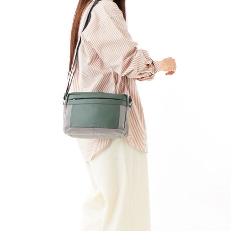 [^:20-046-02]VvŒIȃCIȃV[YBiԂƂĂgACełBtgɂ̓TCNU[ґɎgpAiCfނ̓́uyvx[XɂȂfނ̍̕y݂܂BRpNgȌڂȂz܂̂ŁAspƂĂd󂵂܂B60/u[webJ[łBOct@Xi[|Pbg~2cI[v|Pbg~2,t@Xi[|Pbg~PH{fނgpĂ܂ADt@Xi[ȂǂZ\܂B܂AH͉ivIȂ̂ł͂܂̂łӂBƖ̊֌WɂAۂFČꍇ܂B܂p\REX}[gtHȂǂ̊ɂA኱iƉ摜̃J[قȂꍇ܂B\߂B