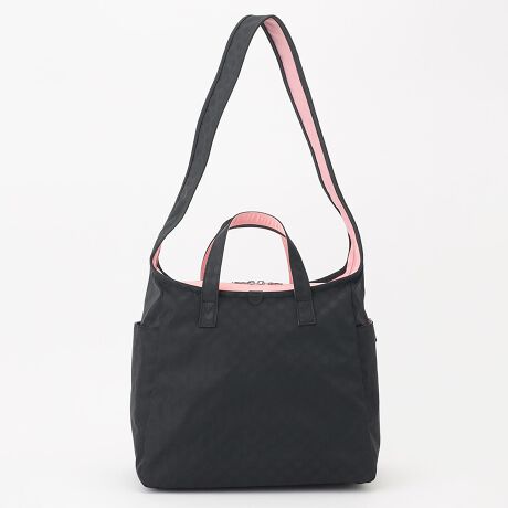 [^:YK-005-03]^ޔƂ̃R{[VBl̂蒟5fځBƂVGbg̃V_[obOBCfނɂ́AH{hbgWJ[hfނgpĂ܂Bpx̉ŕ̌ςA肰ȂACełB̃J[̂đI肵Ă܂B悭݂̂fނgpĂ邽߁A^ꂵɂ̂|CgBJEhĂA΂ߊ|Ƃɑ̂̃C̉`ɂȂĂ܂BfC[[X͂AbXobOAv`spAWobOA}U[YobOȂǕLV[łgp܂BOcI[v|Pbg~3At@Xi[|Pbg~1@cI[v|Pbg~4Ct@Xi[|Pbg~2fނ̓Ȁo͌̂ɂĈقȂ܂BH{fނgpĂ܂ADt@Xi[ȂǂZ\܂B܂AH͉ivIȂ̂ł͂܂̂łӂBƖ̊֌WɂAۂFČꍇ܂B܂p\REX}[gtHȂǂ̊ɂA኱iƉ摜̃J[قȂꍇ܂B\߂B