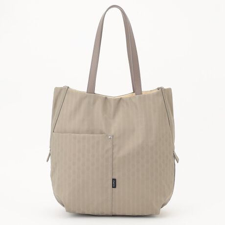 [^:YK-005-04]^ޔƂ̃R{[VBl̂蒟5fځB^bNƂăEh^Ɏdグg[gobOBCfނɂ́AH{hbgWJ[hfނgpĂ܂Bpx̉ŕ̌ςA肰ȂACełBAVg[ȃ|PbgfUC|CgB̃J[̂đI肵Ă܂BVvłƂڂłAA4TCYeʁBobÔ̏d380gƂƂĂyʂɎdオĂAʋ΂ʊwȂǂ̃fC[V[ɂ߂łBJ̃TChɂĂt@Xi[Jƌ傫Ĵœn₷AOoŉוĂ܂ĂSłBOcI[v|Pbg~1AI[v|Pbg~1@cI[v|Pbg~3Ct@Xi[|Pbg~2fނ̓Ȁo͌̂ɂĈقȂ܂BH{fނgpĂ܂ADt@Xi[ȂǂZ\܂B܂AH͉ivIȂ̂ł͂܂̂łӂBƖ̊֌WɂAۂFČꍇ܂B܂p\REX}[gtHȂǂ̊ɂA኱iƉ摜̃J[قȂꍇ܂B\߂B