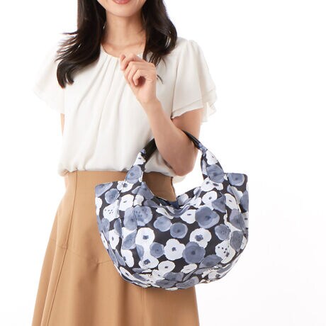 [^:10-014-02]|GXefނ4ނ̐FƂǂȃvg{V[YBC̑fނ̓nAƂdオłBTCNU[Ƃ̃RrɂȂĂe4ȂǃVvȃVGbgȂ肪ACełB|Pbgt3w\ɂȂĂA̎dɕ֗Bd330gƂƂĂyʂȂ̂ŁAfC[炨o܂ŕLV[Ŋ􂵂܂BV[Ỹ|[`iiԁF10-014-03jƃZbggp\łB؂₩Ȉۂ̃g[gobO̓v[gɂ߁BOc}Olbgt|Pbgij~QcI[v|Pbg~1,t@Xi[|Pbg~1fނ̓Ȁo͌̂ɂĈقȂ܂BƖ̊֌WɂAۂFČꍇ܂B܂p\REX}[gtHȂǂ̊ɂA኱iƉ摜̃J[قȂꍇ܂B\߂B