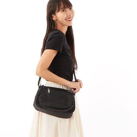 [^:YV029-01]ۂ݂ттEhVGbg̃V[YłB\nɂ͍T߂Ȍ򊴂̂iCfނ̗pBtgɑt@Xi[CڗɂfUCƂȂĂAJWALX^Cɍ킹₷ACełBfC[͂AgxV[Ȃǂɂ҂B}Olbgt̃tbvJƃI[v|PbgAC[ɂ3̃|PbgAו̎dɂ֗ȎdlłBOcI[v|Pbg~1At@Xi[|Pbg~QcI[v|Pbg~3Ɩ̊֌WɂAۂFČꍇ܂B܂p\REX}[gtHȂǂ̊ɂA኱iƉ摜̃J[قȂꍇ܂B\߂B