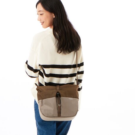 [^:20-052-02]h[XgOgpX|[eBeCXgȃV[YBĉG̗ǂ|GXegpAJWAɂȂ肷ȂdオɁB_炩dオȂ̂ŐɂAXgXȂgp܂BH{ngpĂAʂ̉J␅̉ɋfނłBubNȊO̓x[VbNȃJ[gݍ킹oCJ[fUCȂ̂ŁAR[f̃ANZgɂ҂Bz500mlybg{gɎ[łA~j|[`Ȃǂ[łTCYŁAANeBuȂoɂ߂łBOcI[v|Pbg~2,t@Xi[|Pbg~1@cI[v|Pbg~2,t@Xi[|Pbg~1H{fނgpĂ܂ADt@Xi[ȂǂZ\܂B܂AH͉ivIȂ̂ł͂܂̂łӂBƖ̊֌WɂAۂFČꍇ܂B܂p\REX}[gtHȂǂ̊ɂA኱iƉ摜̃J[قȂꍇ܂B\߂B