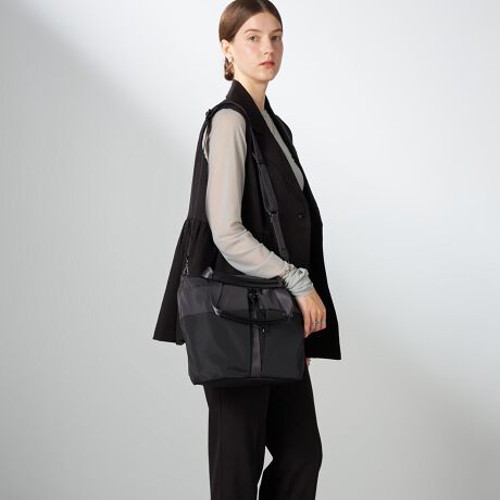 [^:20-052-03]h[XgOgpX|[eBeCXgȃV[YBĉG̗ǂ|GXegpAJWAɂȂ肷ȂdオɁB_炩dオȂ̂ŐɂAXgXȂgp܂BH{ngpĂAʂ̉J␅̉ɋfނłBubNȊO̓x[VbNȃJ[gݍ킹oCJ[fUCȂ̂ŁAR[f̃ANZgɂ҂Bnh̑ɎO\ȃV_[XgbvtĂ邽߁AX^CɂĎς̂|CgBOcI[v|Pbg~2,t@Xi[|Pbg~1@cI[v|Pbg~2,t@Xi[|Pbg~1H{fނgpĂ܂ADt@Xi[ȂǂZ\܂B܂AH͉ivIȂ̂ł͂܂̂łӂBƖ̊֌WɂAۂFČꍇ܂B܂p\REX}[gtHȂǂ̊ɂA኱iƉ摜̃J[قȂꍇ܂B\߂B