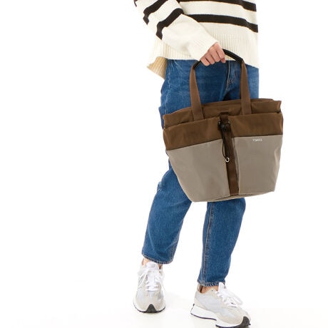 [^:20-052-03]h[XgOgpX|[eBeCXgȃV[YBĉG̗ǂ|GXegpAJWAɂȂ肷ȂdオɁB_炩dオȂ̂ŐɂAXgXȂgp܂BH{ngpĂAʂ̉J␅̉ɋfނłBubNȊO̓x[VbNȃJ[gݍ킹oCJ[fUCȂ̂ŁAR[f̃ANZgɂ҂Bnh̑ɎO\ȃV_[XgbvtĂ邽߁AX^CɂĎς̂|CgBOcI[v|Pbg~2,t@Xi[|Pbg~1@cI[v|Pbg~2,t@Xi[|Pbg~1H{fނgpĂ܂ADt@Xi[ȂǂZ\܂B܂AH͉ivIȂ̂ł͂܂̂łӂBƖ̊֌WɂAۂFČꍇ܂B܂p\REX}[gtHȂǂ̊ɂA኱iƉ摜̃J[قȂꍇ܂B\߂B