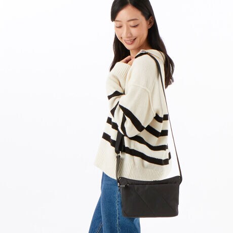 [^:20-054-01]W̐noCAXɂ͂킹fUC̃V[YB2F̐F̎킹ĐDグ|GXefނgpĂA\ʊɉsvXBp[č`ANZgɂȂAJWAȂ[hȕ͋C킹fC[obOłBVvȂ̂fUĆAWF_[XɃX^CĂ܂B~j}Ȃz~j|[`Ȃǂ[ł|VFbǵAgxV[ł̋MdipobOƂĂ􂵂܂BOct@Xi[|Pbg~1,}Olbgt|Pbg~1cI[v|Pbg~1,t@Xi[|Pbg~1H{fނgpĂ܂ADt@Xi[ȂǂZ\܂B܂AH͉ivIȂ̂ł͂܂̂łӂBƖ̊֌WɂAۂFČꍇ܂B܂p\REX}[gtHȂǂ̊ɂA኱iƉ摜̃J[قȂꍇ܂B\߂B