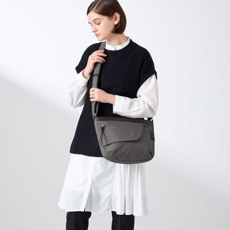 [^:20-051-01]R[fĈ悤ȃbNX̃iCgpAV[YȂʔNłgpłV[YBRbgł͂Ȃ̂ŁAقȂǂtɂ̂g₷|CgBPɂȂȂ悤Ƀp[cƂɕςȂgݍ킹ył܂B傫؂Ԃtg|PbgIBO[WEBJ[łOct@Xi[|Pbg~2cI[v|Pbg~2,t@Xi[|Pbg~1H{fނgpĂ܂ADt@Xi[ȂǂZ\܂B܂AH͉ivIȂ̂ł͂܂̂łӂBƖ̊֌WɂAۂFČꍇ܂B܂p\REX}[gtHȂǂ̊ɂA኱iƉ摜̃J[قȂꍇ܂B\߂Bfނ̓Ȁo͌̂ɂĈقȂ܂B\߂B