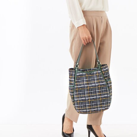 [^:10-015-02]lC̒ԃfx[XɁAVɓoꂷIWĩp^[uh[CO`FbNvgpV[YB1ɑ΂4F̔zFō쐬A菑̃`FbNVvȌ`Ƀ}b`Ă܂B[hȕ͋CȂAقǗǂ邽߃fC[[Xɂ҂B|PbgAdĎ[₷ȂĂ܂BO[WEBJ[łOcI[v|Pbg~2,t@Xi[|Pbg~1,I[v|Pbg~2cI[v|Pbg~4,t@Xi[|Pbg~1H{fނgpĂ܂ADt@Xi[ȂǂZ\܂B܂AH͉ivIȂ̂ł͂܂̂łӂBƖ̊֌WɂAۂFČꍇ܂B܂p\REX}[gtHȂǂ̊ɂA኱iƉ摜̃J[قȂꍇ܂B\߂Bfނ̓Ȁo͌̂ɂĈقȂ܂B\߂B