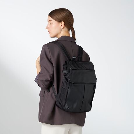 CUbÑiC~vRrV[Y bNTbN MTCYlC̃iC~JEU[Rrl[VbNTbÑTCYAbvo[WoIIU[gfUC|Cg̃iC~JEU[Rrl[VV[YByʊƃx[VbNȃfUCAăJ[g|CgłBbNTbN̔wʂɂ̓t@Xi[ĂAgo֗dlɁBtg̃JEU[ґɎgb`Ղ̃bNTbNłB[^:2060448]