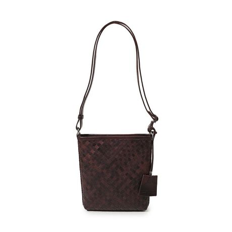 [^ԁFM0153EBG107]yU[̏㎿ƐElZۗAfC[[Xɂ҂̃V_[obOzSEEKERiV[J[jʒU[V_[obOBn̐ElJɕ҂ݍ񂾃bVU[iŗ͋Co܂BgނƂɐ[܂v̕\ƁAigɓKTCYƋ@\͂̃ACełByfUC/fށzȂ₩ƓKxȃn˔ṽbVU[ґɎgpBו܂ł҂ݍ݂̋ZpAv̔ƎdȂł͂̂ʂۗĂ܂BoNωɂ閡킢y݂ȂApł㎿ȑfނłByVGbgzוƂ܂Ƃ߂閳ʂ̂ȂctHBzX}[gtHAȂǂ̋Mdi܂邿傤ǂ悢TCYŁArWlXvCx[g܂ŕL􂵂܂ByfBe[z\ȃV_[XgbvtA|E΂ߊ|2WAYdlɑΉB@\Iȓ|PbgtŁAg₷ɂ܂BV_[ɂ̓L[NVFbgtŁAANZT[̂悤Ƀ|CgɂȂ邾łȂAۂɌt邱Ƃ\łBySEEKER (V[J[)zSEEKEŔA㎿ȑfނƐꂽfUCŁAl̃CtX^Cʂ郌U[uhłBuhɂ́gTҁhƂӖ߂ĂA炵X^Cǋ錻̒jɌACeĂĂ܂B`IȃNtg}Vbv󂯌pȂA_ȊꂽfUCBobOv𒆐SɁAVvŋ@\IȃACeWJĂ܂B{ɂAgقǂɖ킢[ȂfނoNωy߂̂͂̂ЂƂłBSEEKEŔAt@bVɕqȕrWlXV[Ŋ􂷂܂ŁA̎xW߂uhƂĐi𑱂Ă܂ByMENfS BIGIb50NLORNVz2025NHAYrM̓uhn50NƂ傫Ȑߖڂ}܂B̋LOׂRNṼe[}́uNEW CLASSICij[NVbNjvBuh̋OՂUԂȂA̎ɂӂ킵gVȃNVbNhA炽߂Č`Â܂B50N̐ߖڂɂӂ킵XyVvWFNgƂāAO̓`uhƂ̍؂ȃR{[VWJBꂼ̃uh|ĂjwɁAYrMȂł͂̎_Ɖ߂ʂȃACe͂܂BgߋɊwсA𑨂AւƌqhB50Nɂ킽ςݏd˂ĂƋZpwiɁAVȃX^_[hĂ2025NH~RNVƂȂĂ܂BƖẺAPCX}[gtHȂǂ̊ɂAiƉ摜̃J[̌قȂꍇ܂B摜̓Tv̂߁AFTCY̎dlύXɂȂꍇ܂BTCY͕ЋK̍̐ɂċLڂĂ܂A኱̌̍ꍇ܂B