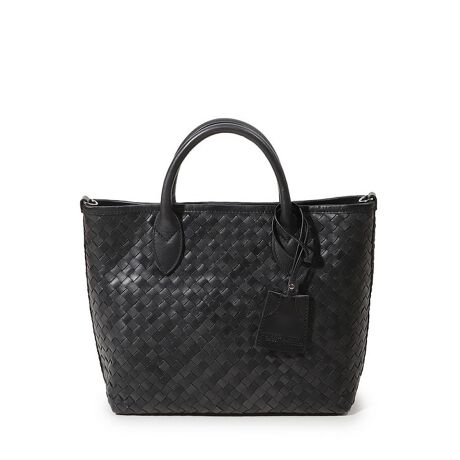 [^ԁFM0153EBG106]yU[̏㎿ƐElZۗAėp̍g[gobOzSEEKERiV[J[j̕ʒg[gobOBdȂł͂̂ʂ郁bVU[fiBڂ̔łȂAPC⏑ނȂǂ]TĎ[łp̍́BV_[Xgbvt2WAYdlŁAV[킸􂵂܂ByfUC/fށzobOSʂґɎgp̂́AElŽ郁bVU[fށB̂FƁA҂݂݂̊vfނ̕Ɖ݂ĂĂ܂BgނقǂɃU[ĽoNωy߁Apقǖ킢Ă܂ByVGbgz]TJŁAm[gPC⏑ށA̎܂ł[ł܂BVvŐꂽtHArWlXJWA܂ŕLX^COɓ݂܂ByfBe[zɂ͕֗ȃ|PbgzuAׂȉו̐X[YɁBɁAt̃V_[Xgbvt΁A|΂ߊ|ɂΉłAʋ΂x̂oɂœKłBnhɂ̓L[NVFbgtŁAANZT[̂悤Ƀ|CgɂȂ邾łȂAۂɌt邱Ƃ\łBySEEKER (V[J[)zSEEKEŔA㎿ȑfނƐꂽfUCŁAl̃CtX^Cʂ郌U[uhłBuhɂ́gTҁhƂӖ߂ĂA炵X^Cǋ錻̒jɌACeĂĂ܂B`IȃNtg}Vbv󂯌pȂA_ȊꂽfUCBobOv𒆐SɁAVvŋ@\IȃACeWJĂ܂B{ɂAgقǂɖ킢[ȂfނoNωy߂̂͂̂ЂƂłBSEEKEŔAt@bVɕqȕrWlXV[Ŋ􂷂܂ŁA̎xW߂uhƂĐi𑱂Ă܂ByMENfS BIGIb50NLORNVz2025NHAYrM̓uhn50NƂ傫Ȑߖڂ}܂B̋LOׂRNṼe[}́uNEW CLASSICij[NVbNjvBuh̋OՂUԂȂA̎ɂӂ킵gVȃNVbNhA炽߂Č`Â܂B50N̐ߖڂɂӂ킵XyVvWFNgƂāAO̓`uhƂ̍؂ȃR{[VWJBꂼ̃uh|ĂjwɁAYrMȂł͂̎_Ɖ߂ʂȃACe͂܂BgߋɊwсA𑨂AւƌqhB50Nɂ킽ςݏd˂ĂƋZpwiɁAVȃX^_[hĂ2025NH~RNVƂȂĂ܂BƖẺAPCX}[gtHȂǂ̊ɂAiƉ摜̃J[̌قȂꍇ܂B摜̓Tv̂߁AFTCY̎dlύXɂȂꍇ܂BTCY͕ЋK̍̐ɂċLڂĂ܂A኱̌̍ꍇ܂B