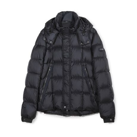 [^ԁFM0154FJM120]yOZ[̃_EWPbgfœozTATRASi^gXj́uBOESIOi{GVIjvB23AWV[YŌɁA2V[Yx~Ă郂f50thLOAҖ]̕B㎿ȃcƃ\tgȕɉAԂꂵȂ悤וɂ݌vꂽVGbgAHɂhE@\˔_EWPbǵAfC[gɍœKłByfUC/fށzTATRASł݂͂̐nuBILYvgpĂ܂BBILÝA^eɔQ̂Ȃ20fj[uCgiC̐AR20fj[uCgiC̉Qgp^t^fށBRɉQgp邱Ƃŏƃ\tgȕɎdグ邱ƂŁAiȌoĂ܂Bʂɂ̓R[eBO{AtbgȌڂɁBC6HAhE@\˔1łByVGbgzR[fBl[g₷AVvȃ{bNXVGbgBubN^̃_EXeb`ŁA{[}X}[gȈۂ̃VGbgłByfBe[zt[h͔Ƃɗ̊o邨o^̃VGbgŁAO\Bt[hO̓t@Xi[Ȃ݌vŁAG߂R[fBl[gɍ킹ĂQʂ̒Ȃy߂܂BobNX^C̃EhJbgꂽfUCAt@Xi[ɂꂽCe[vŁAVvȃ{bNXVGbgX|[eBɎdグĂ܂B@\̂|Pbg⃍S̃R[hXgbp[A{^ȂǍוɂ̋l܂PłByTATRAS/^gXz|[hỸnCGhȃzCgO[X_E͂߂Ƃv_NgC^A甭MTATRASBuh̃RZvǵgFine&Comfortable LifehBFunctionali@\j/ SophisticatediꂽfUCj/ One and onlyiBꖳjƂ3 ̕ՓIȃe[}x[XɁAg㎿hƁgSnǂhɂčő勉̖x񋟂ByMENfS BIGIb50NLORNVz2025NHAYrM̓uhn50NƂ傫Ȑߖڂ}܂B̋LOׂRNṼe[}́uNEW CLASSICij[NVbNjvBuh̋OՂUԂȂA̎ɂӂ킵gVȃNVbNhA炽߂Č`Â܂B50N̐ߖڂɂӂ킵XyVvWFNgƂāAO̓`uhƂ̍؂ȃR{[VWJBꂼ̃uh|ĂjwɁAYrMȂł͂̎_Ɖ߂ʂȃACe͂܂BgߋɊwсA𑨂AւƌqhB50Nɂ킽ςݏd˂ĂƋZpwiɁAVȃX^_[hĂ2025NH~RNVƂȂĂ܂Bf:g:186cm oXg:80cm EGXg:71cm qbv:89cm pTCY:03(L)ƖẺAPCX}[gtHȂǂ̊ɂAiƉ摜̃J[̌قȂꍇ܂B摜̓Tv̂߁AFTCY̎dlύXɂȂꍇ܂BTCY͕ЋK̍̐ɂċLڂĂ܂A኱̌̍ꍇ܂B