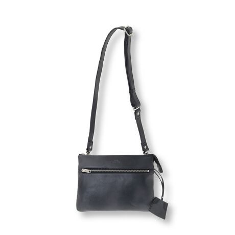 [^ԁFM0153EBG104]ylXȃV[ŊBl̂߂̃Nb`/V_[obOzԂ̂QWAYNb`obOFU[ŕʒBVvłȂAFU[œƎ̖͂ĂAl̂߂̃Nb`/V_[obOBgނقǂɐ[܂镗ƁAו܂ŎpɂfUCɁA2WAYŎgėp̍ŁAlXȃV[Ŋ􂷂邱ƊԈႢȂ̃obOłByfUC/fށzŝ\͓IȁAF̋vgpB傤ǂ悢TCYƃV_[XgbvA|PbgȂǂ̎pɉAϋv̂fނgp邱ƂŁAp܂ByfBe[zt̃XgbvZbg΃V_[obOƂĎgp\BNb`obO̓tH[}ȃV[ŁAV_[obO̓JWAgƕLV`G[VŊ􂵂܂B|PbgA߂Ȃ炵Ƌ@\Ǝ[͂˔obOłBySEEKER (V[J[)zSEEKEŔA㎿ȑfނƐꂽfUCŁAl̃CtX^Cʂ郌U[uhłBuhɂ́gTҁhƂӖ߂ĂA炵X^Cǋ錻̒jɌACeĂĂ܂B`IȃNtg}Vbv󂯌pȂA_ȊꂽfUCBobOv𒆐SɁAVvŋ@\IȃACeWJĂ܂B{ɂAgقǂɖ킢[ȂfނoNωy߂̂͂̂ЂƂłBSEEKEŔAt@bVɕqȕrWlXV[Ŋ􂷂܂ŁA̎xW߂uhƂĐi𑱂Ă܂BƖẺAPCX}[gtHȂǂ̊ɂAiƉ摜̃J[̌قȂꍇ܂B摜̓Tv̂߁AFTCY̎dlύXɂȂꍇ܂BTCY͕ЋK̍̐ɂċLڂĂ܂A኱̌̍ꍇ܂B