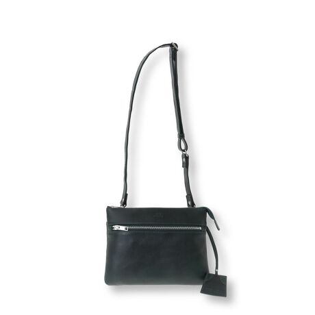 [^ԁFM0153EBG104]ylXȃV[ŊBl̂߂̃Nb`/V_[obOzԂ̂QWAYNb`obOFU[ŕʒBVvłȂAFU[œƎ̖͂ĂAl̂߂̃Nb`/V_[obOBgނقǂɐ[܂镗ƁAו܂ŎpɂfUCɁA2WAYŎgėp̍ŁAlXȃV[Ŋ􂷂邱ƊԈႢȂ̃obOłByfUC/fށzŝ\͓IȁAF̋vgpB傤ǂ悢TCYƃV_[XgbvA|PbgȂǂ̎pɉAϋv̂fނgp邱ƂŁAp܂ByfBe[zt̃XgbvZbg΃V_[obOƂĎgp\BNb`obO̓tH[}ȃV[ŁAV_[obO̓JWAgƕLV`G[VŊ􂵂܂B|PbgA߂Ȃ炵Ƌ@\Ǝ[͂˔obOłBySEEKER (V[J[)zSEEKEŔA㎿ȑfނƐꂽfUCŁAl̃CtX^Cʂ郌U[uhłBuhɂ́gTҁhƂӖ߂ĂA炵X^Cǋ錻̒jɌACeĂĂ܂B`IȃNtg}Vbv󂯌pȂA_ȊꂽfUCBobOv𒆐SɁAVvŋ@\IȃACeWJĂ܂B{ɂAgقǂɖ킢[ȂfނoNωy߂̂͂̂ЂƂłBSEEKEŔAt@bVɕqȕrWlXV[Ŋ􂷂܂ŁA̎xW߂uhƂĐi𑱂Ă܂BƖẺAPCX}[gtHȂǂ̊ɂAiƉ摜̃J[̌قȂꍇ܂B摜̓Tv̂߁AFTCY̎dlύXɂȂꍇ܂BTCY͕ЋK̍̐ɂċLڂĂ܂A኱̌̍ꍇ܂B