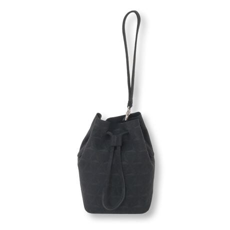 [^ԁFM0153EBG193]y̓ŕяオAVѐSl̂߂̋ВobOzԂ̓ɂg㎿Ultrasuede(EgXG[h)gpAڂ̔ƗDꂽ@\𗼗ВobOB悢VѐŜВ^obÓAANZT[oŎɎAV_[XgbvŃnYt[ɂƁAR[fBl[gV[ɍ킹ėlXȊyݕł̂|CgBԂȌڂɔĎ[͂ApQBiȑl̃fC[X^Cɂ肰ȂvXĂ܂ByfUCƑfށz{̃XEF[ĥ悤ȂȂ߂炩ȎGƁAقǂ̌yAɋNpłϋv͂UltrasuedeEgXG[h̗pBZppĕ\ꂽmÓA̓ɂ蕂яオAy^Ă܂B{̐ElɂmȋZpŒJɍĂAוɊ邱ƁApEϋv˔obOłBAR̍ĐꕔɎgpAւׂ̕yĂ̂|CgByVGbgz悢ƗVѐSvXĂВ^B咣ȂVvȃfUCŁAǂȃR[fBl[gɂ}b`Aiȑl̃X^Cɂ肰ȂvXĂ܂ByfBe[zV[Cɍ킹Ďς2WAYdlBV_[Xgbv7iKŒ\łBwʂɂ̓J[h|PbgAɂ͌p̃OXgbvtĂ܂B̓ɂĕяオA肰ȂmOfUC|CgByEstivant/GXeBozESTIVANT́Aԓɂ̗pUltrasuedeiEgXG[hjgpAyʂŐɋ@\obOEEHbguhBVvŐꂽfUC͕LR[fBl[gɃ}b`Aiȑľo܂BnY烂mOH܂ōѐYŁAEl̒JȎdグɂ荂ϋvB̋͂ƃfUCi[X쐳厁Ƃ̃^bOɂA㎿nCNIeBȃACe𐶂ݏoĂ܂By[J[iԁzHEA2A01ƖẺAPCX}[gtHȂǂ̊ɂAiƉ摜̃J[̌قȂꍇ܂B摜̓Tv̂߁AFTCY̎dlύXɂȂꍇ܂BTCY͕ЋK̍̐ɂċLڂĂ܂A኱̌̍ꍇ܂B