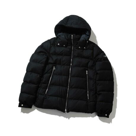 [^ԁFM0154FJM101]yrWlXJWAAi悭gBTATRASԃ_EznClbNt[h㎿E[fނ̗pTATRAS̒ԃ_EBNX̂fނƃV[vȃfBe[ŁAJWArWlX܂ŕL􂵂܂Byf/fUCẑE[fނ\nɎgpBX|[eBȗvf}AVbNȈۂłB񌳂܂ŃJo[nClbNt[hƁA^fނ̃{^Et@Xi[VvȒɃV[vȃANZgYĂ܂ByVGbgzgɃ_[c鎖ŗ̓IłƂVGbgĂ܂Ag1TCYقǑ傫Ă邽߁A[Yɂ݂ȂxɃbNXSnɁByfBe[ztg̃TCh|PbǵAt@Xi[|Pbgtŏ[ɕ֗B܂ɋNёfނ̗pA茳g߂dl͍ו܂Ŏp˔dオłByTATRASz|[hỸnCGhȃzCgO[X_E͂߂Ƃv_NgC^A甭MTATRASBuh̃RZvǵgFine&Comfortable LifehBFunctionali@\j/ SophisticatediꂽfUCj/ One and onlyiBꖳjƂ3 ̕ՓIȃe[}x[XɁAg㎿hƁgSnǂhɂčő勉̖x񋟂ByTCYz1F[J[TCY\L1/S2F[J[TCY\L2/M3F[J[TCY\L3/L4F[J[TCY\L4/XLy[J[iԁzMJXA0032013588yMENfS BIGIb50NLORNVz2025NHAYrM̓uhn50NƂ傫Ȑߖڂ}܂B̋LOׂRNṼe[}́uNEW CLASSICij[NVbNjvBuh̋OՂUԂȂA̎ɂӂ킵gVȃNVbNhA炽߂Č`Â܂B50N̐ߖڂɂӂ킵XyVvWFNgƂāAO̓`uhƂ̍؂ȃR{[VWJBꂼ̃uh|ĂjwɁAYrMȂł͂̎_Ɖ߂ʂȃACe͂܂BgߋɊwсA𑨂AւƌqhB50Nɂ킽ςݏd˂ĂƋZpwiɁAVȃX^_[hĂ2025NH~RNVƂȂĂ܂BƖẺAPCX}[gtHȂǂ̊ɂAiƉ摜̃J[̌قȂꍇ܂B摜̓Tv̂߁AFTCY̎dlύXɂȂꍇ܂BTCY͕ЋK̍̐ɂċLڂĂ܂A኱̌̍ꍇ܂B