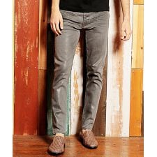 クリアコーティング加工スリムストレートデニムパンツ