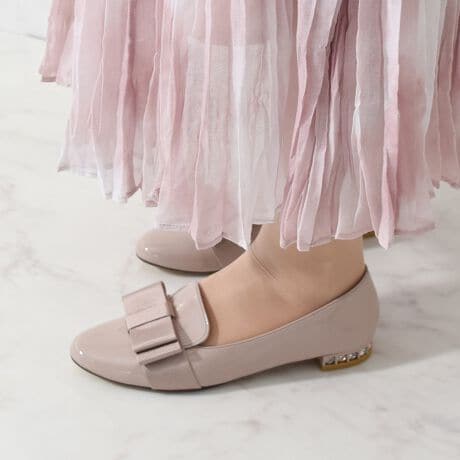 [^:521625]傫߂̃OO{|Cg̃K[[X^C̃[t@[B_炩Abp[fނƃCjÔӂӂȑfނŗSnQIq[ɕt肰ȂrW[ŌpC𔲂Ȃlqɂ҂1łByBridget Birkin^uWbgo[LzCȂfUC̒Ɂh̉炵hւ̎v߂uuWbgo[LvBוɂ܂ł΂߂ꂽXC[gȃfBe[AG^[iȉASeޑʂȕ\o܂BYߒɐLYꍇ܂B܂fނ̓A኱̐FACꂪꍇ܂A͑fނ̓ƂȂ܂B\߂BAɑjꍇ܂BBě̓ɂFČꍇ܂ B܂Aql̂gPCj^[X}[gtHʂȂǂ̊ɂFۂ̏iƈČꍇ܂B\߂BTCYZ(\L)͂܂ŖڈƂȂ܂Bd:188g