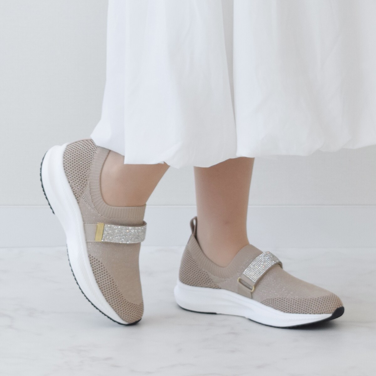 新品ブリジットバーキン★5.5CMヒール ラメ ベージュ スニーカー Bridget Birkin◇5cmヒール◇ベルトストーンニットスニーカー