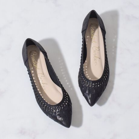 [^:551523]_炩ۂ҂ݍ݃fUC̃tbgV[YBGKgȃ|CebhŁAVvȂ؂₩ȑo܂BJWAɂȂ肷fC[ɗĂ܂BR[fBl[gNAbvĂACełByBridget Birkin^uWbgo[LzCȂfUC̒Ɂh̉炵hւ̎v߂uuWbgo[LvBוɂ܂ł΂߂ꂽXC[gȃfBe[AG^[iȉASeޑʂȕ\o܂BYߒɐLYꍇ܂B܂fނ̓A኱̐FACꂪꍇ܂A͑fނ̓ƂȂ܂B\߂BAɑjꍇ܂BBě̓ɂFČꍇ܂ B܂Aql̂gPCj^[X}[gtHʂȂǂ̊ɂFۂ̏iƈČꍇ܂BTCYZ(\L)͂܂ŖڈƂȂ܂d:107g