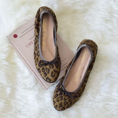 [^:551543]fC[Ɏg₷EhgD̃oGV[YBƂVGbg킢炵BLk̂闚̃e[vƕԂ肪ǂgpAɃtBbg闚SnBӂӂ̃C\[ő肪悭AKɗĂ܂B׃{ł肰Ȃ킢vXBR[fBl[gɎ₷fUCŁAȂ1łB~͍RۏL@\tIyBridget Birkin^uWbgo[LzCȂfUC̒Ɂh̉炵hւ̎v߂uuWbgo[LvBוɂ܂ł΂߂ꂽXC[gȃfBe[AG^[iȉASeޑʂȕ\o܂BATTENTIONEYߒɐ鑽̃LYVꍇ܂B܂fނ̓A኱̐FCꂪꍇ܂Apɂ͖育܂BEAɑjꍇ܂iɉe͂܂BEBě̓ɂFČꍇ܂ B܂Aql̂gPCj^[X}[gtHʂȂǂ̊ɂFۂ̏iƈČꍇ܂BETCYZ(\L)͂܂ŖڈƂȂ܂B̌`ɂKTCY̌l܂Bd:102g