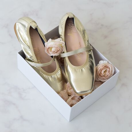 [^:551546]Lk̂GXeBbNohoGV[YBLk̂闚̃e[vƕԂ肪ǂgpAɃtBbg闚SnBӂӂ̃C\[ő肪悭AKɗĂ܂BYɌXNGAgDŁAR[fBl[gI΂ȂfUCBlXȃV[Ŋ̗\B~͍RۏL@\tIyBridget Birkin^uWbgo[LzCȂfUC̒Ɂh̉炵hւ̎v߂uuWbgo[LvBוɂ܂ł΂߂ꂽXC[gȃfBe[AG^[iȉASeޑʂȕ\o܂BATTENTIONEYߒɐ鑽̃LYVꍇ܂B܂fނ̓A኱̐FCꂪꍇ܂Apɂ͖育܂BEAɑjꍇ܂iɉe͂܂BEBě̓ɂFČꍇ܂ B܂Aql̂gPCj^[X}[gtHʂȂǂ̊ɂFۂ̏iƈČꍇ܂BETCYZ(\L)͂܂ŖڈƂȂ܂B̌`ɂKTCY̌l܂Bq[F 1.3cmd:130g