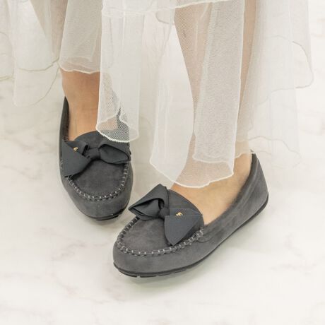 [^:551661]n̂ՂfUC̃{̂JVV[YBĝ͂񒆂̃{ARRŁA݂ɂȂ闚SnłBRRǗɂ茩lVGbgŁAJWAȂ̂|CgłByBridget Birkin^uWbgo[LzCȂfUC̒Ɂh̉炵hւ̎v߂uuWbgo[LvBוɂ܂ł΂߂ꂽXC[gȃfBe[AG^[iȉASeޑʂȕ\o܂BATTENTIONEYߒɐ鑽̃LYVꍇ܂B܂fނ̓A኱̐FCꂪꍇ܂Apɂ͖育܂BEAɑjꍇ܂iɉe͂܂BEBě̓ɂFČꍇ܂ B܂Aql̂gPCj^[X}[gtHʂȂǂ̊ɂFۂ̏iƈČꍇ܂BETCYZ(\L)͂܂ŖڈƂȂ܂B̌`ɂKTCY̌l܂Bd:188g