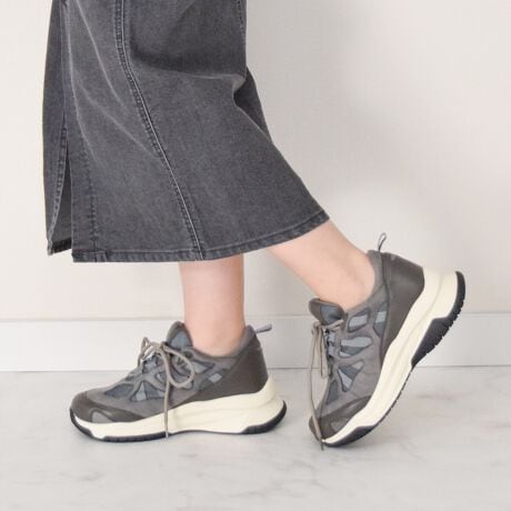 [^:55020B]ܐ\[݂̌{[M[^CvXj[J[Bhdl̖D̂߁A͂ēˑR̉JɂJpŗ֗ACeBnF̃}eAMIXœZ߂āAÂfUCXbL1łByBridget Birkin^uWbgo[LzCȂfUC̒Ɂh̉炵hւ̎v߂uuWbgo[LvBוɂ܂ł΂߂ꂽXC[gȃfBe[AG^[iȉASeޑʂȕ\o܂BYߒɐLYꍇ܂B܂fނ̓A኱̐FACꂪꍇ܂A͑fނ̓ƂȂ܂B\߂BAɑjꍇ܂BBě̓ɂFČꍇ܂ B܂Aql̂gPCj^[X}[gtHʂȂǂ̊ɂFۂ̏iƈČꍇ܂B\߂BTCYZ(\L)͂܂ŖڈƂȂ܂Bd:360g