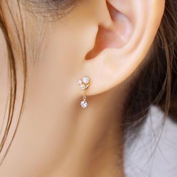 K18・K10揺れるオパールピアス( YG) | テイクアップ ピュア(TAKE-UP